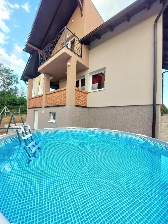 Vikendica Villa Ramona Баня-Лука Екстер'єр фото
