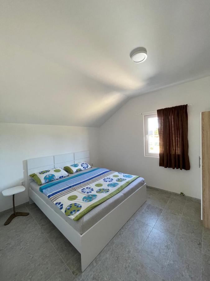 Vikendica Villa Ramona Баня-Лука Екстер'єр фото