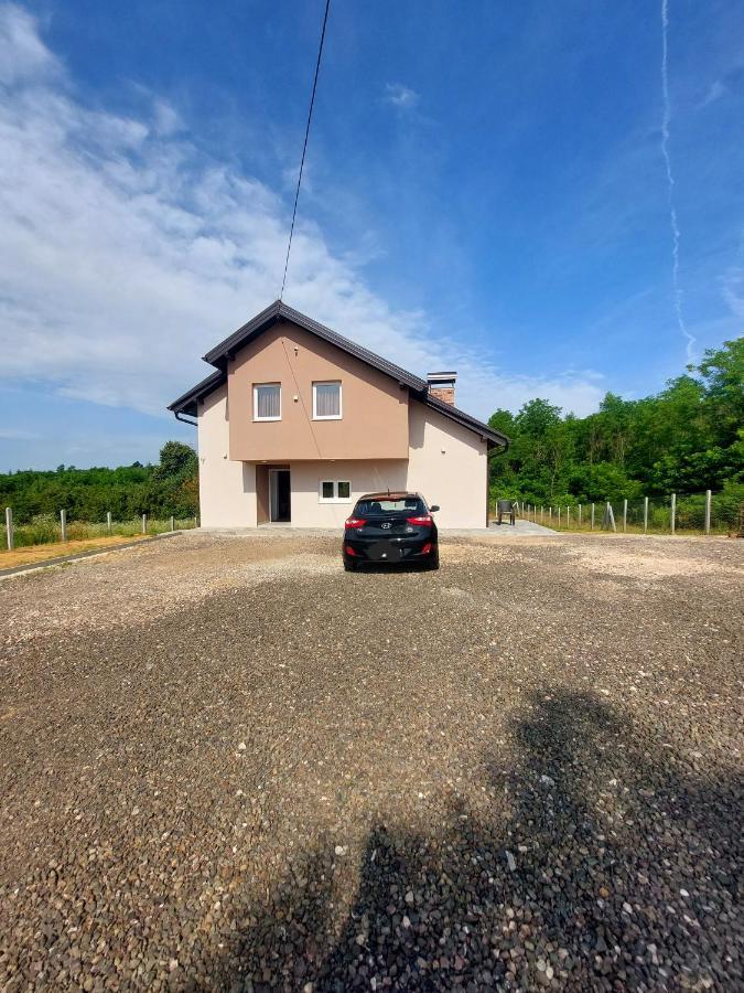 Vikendica Villa Ramona Баня-Лука Екстер'єр фото